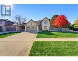 212 STADACONA AVENUE, Hamilton, Ontario