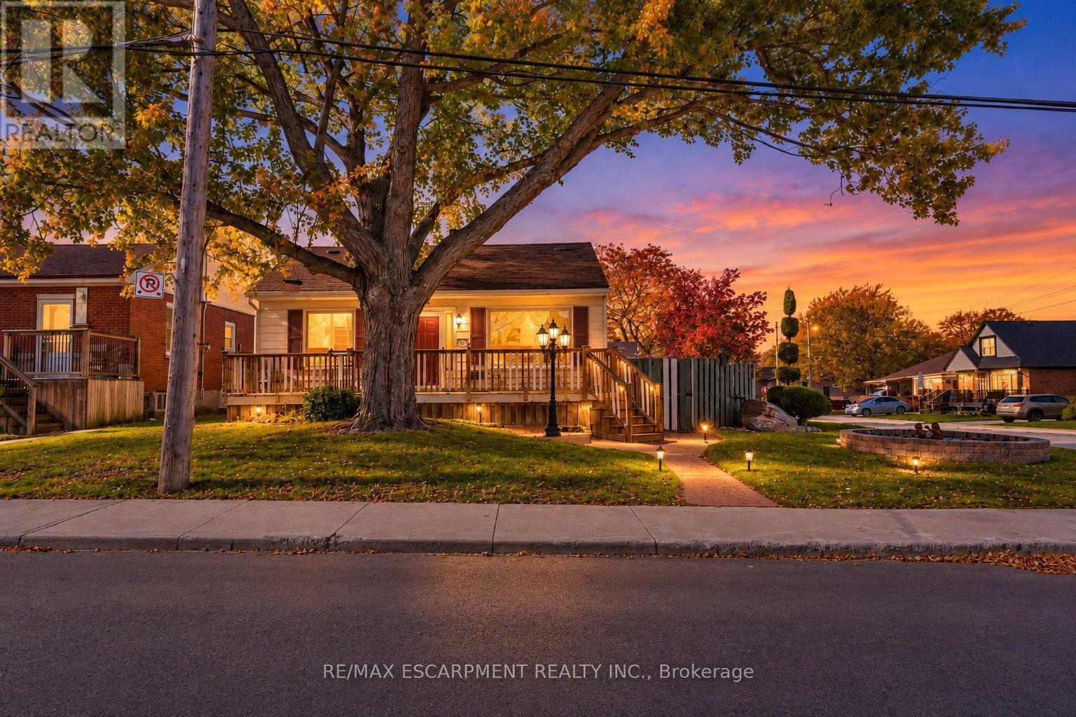 28 Shadyside Avenue, Hamilton, Ontario  L8V 3E3 - Photo 4 - X14104760