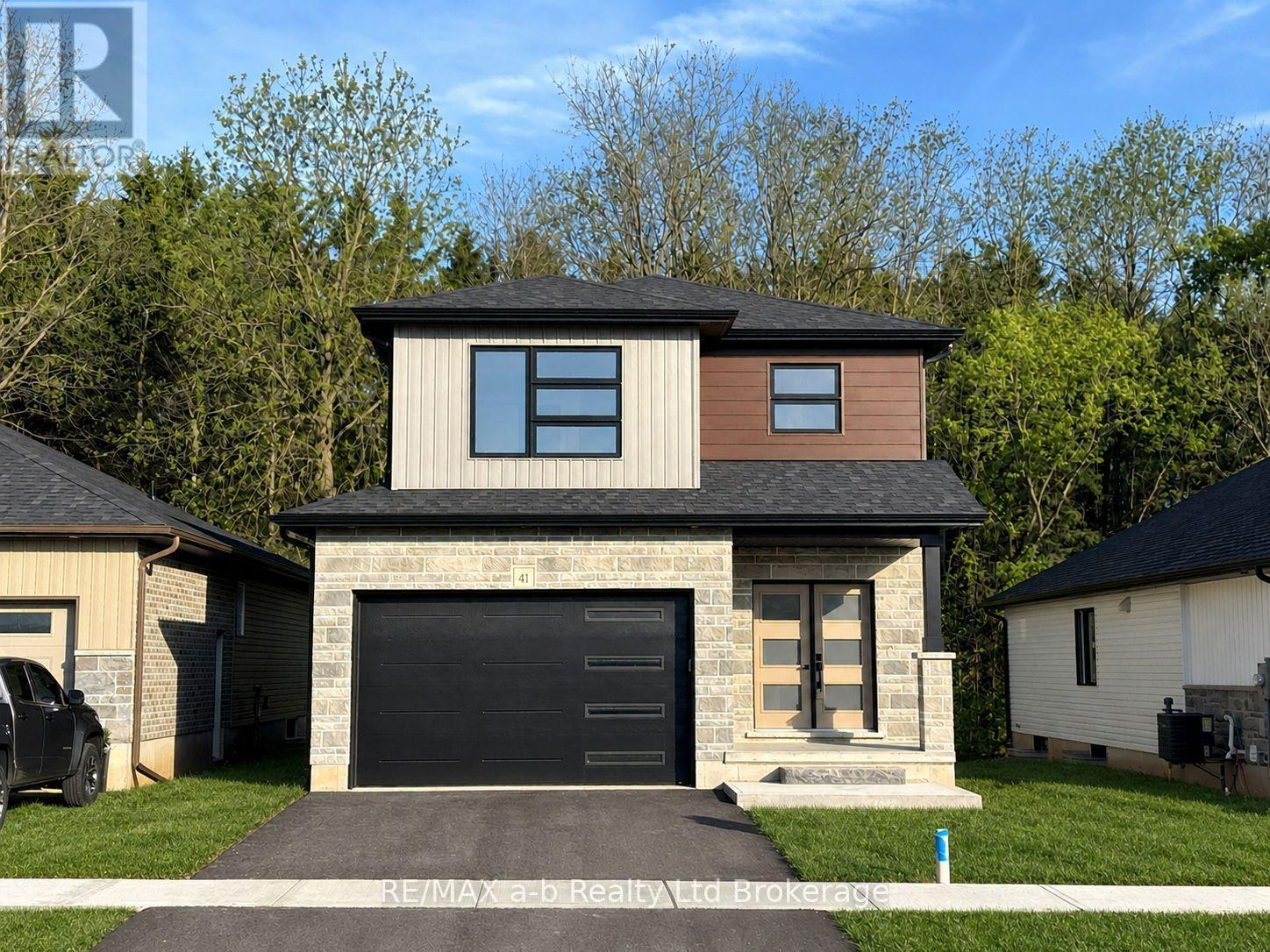 41 CASH CRESCENT, Ingersoll, Ontario