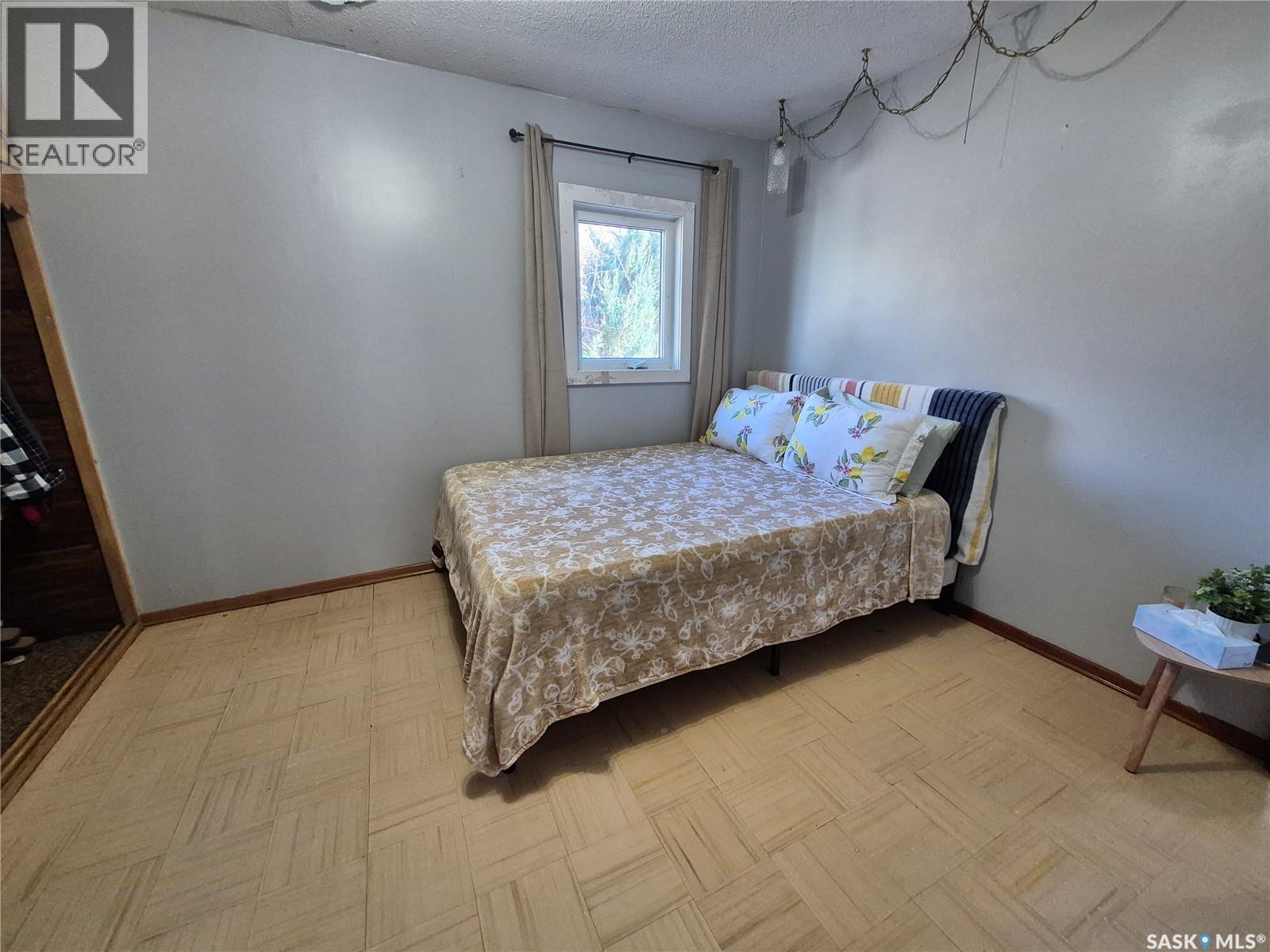 517 Bertrand Avenue, Radville, Saskatchewan  S0C 2G0 - Photo 13 - SK051701
