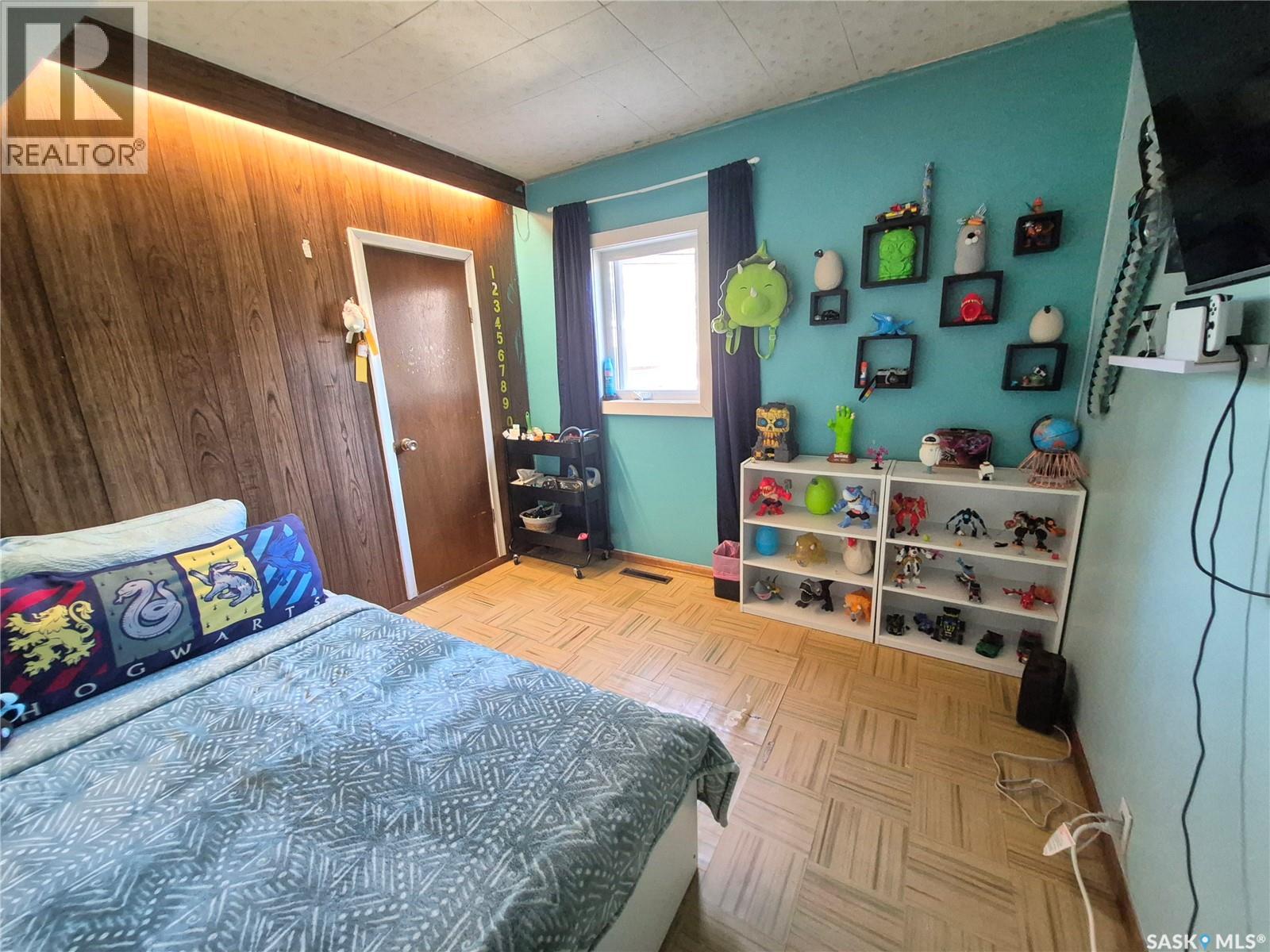 517 Bertrand Avenue, Radville, Saskatchewan  S0C 2G0 - Photo 16 - SK051701