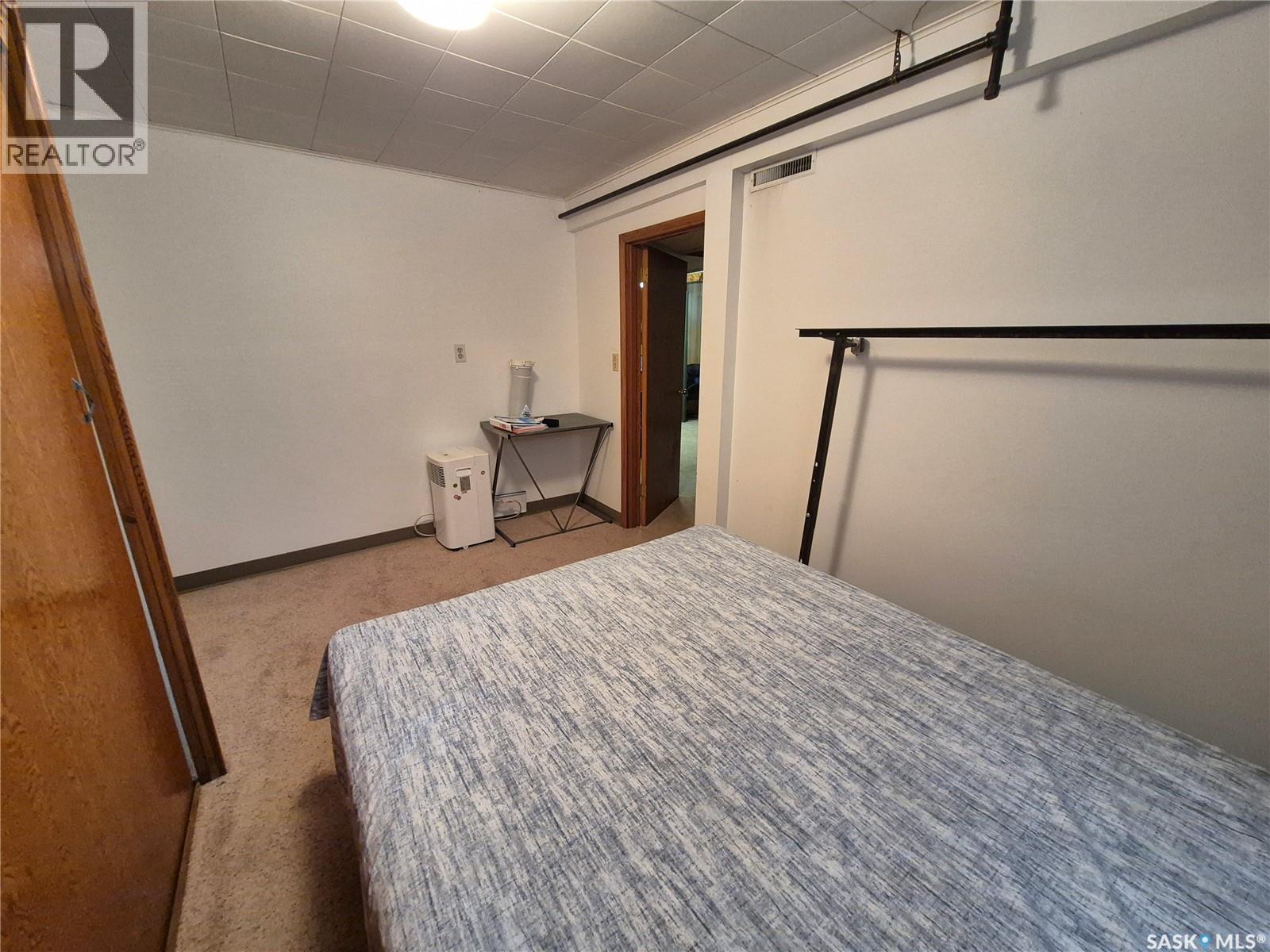 517 Bertrand Avenue, Radville, Saskatchewan  S0C 2G0 - Photo 20 - SK051701