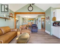 5404 Sunnybrae Canoe Point Road Unit# 4