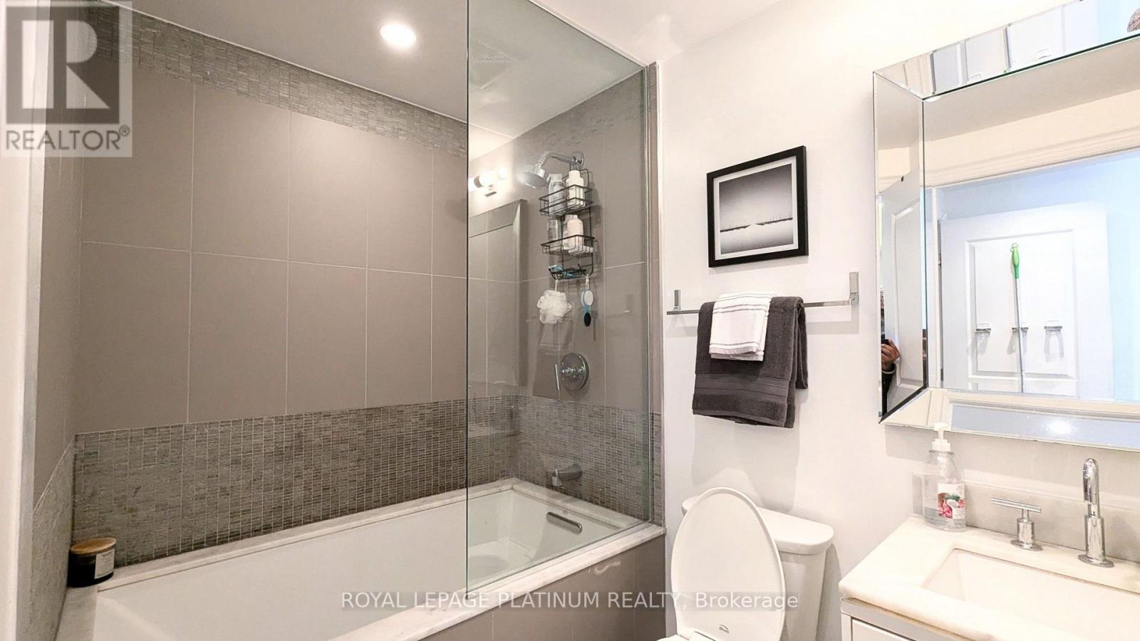 520 - 3500 Lakeshore Road W, Oakville, Ontario L6L 0B4 - Photo 17 - W14095678