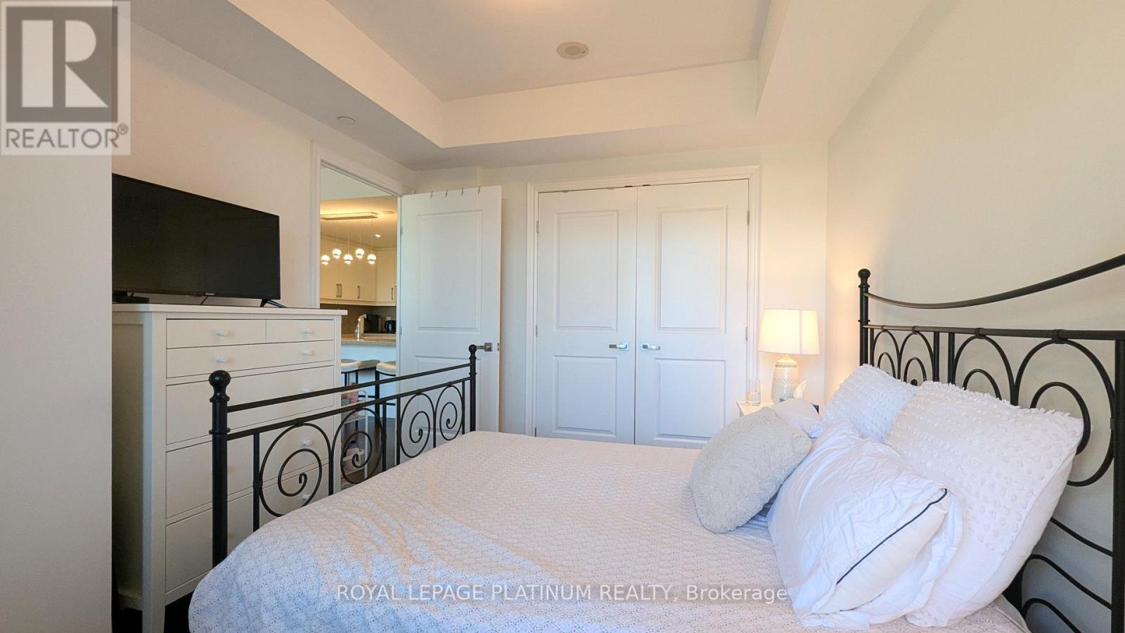 520 - 3500 Lakeshore Road W, Oakville, Ontario L6L 0B4 - Photo 11 - W14095678