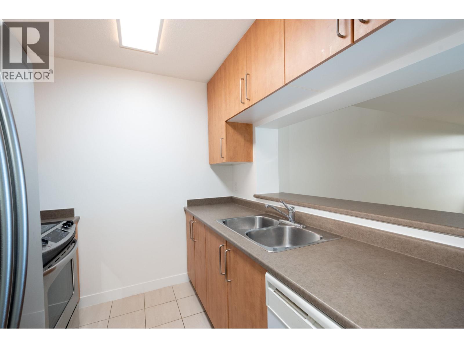 2008 5380 Oben Street, Vancouver, British Columbia  V5R 6H7 - Photo 19 - R3177608