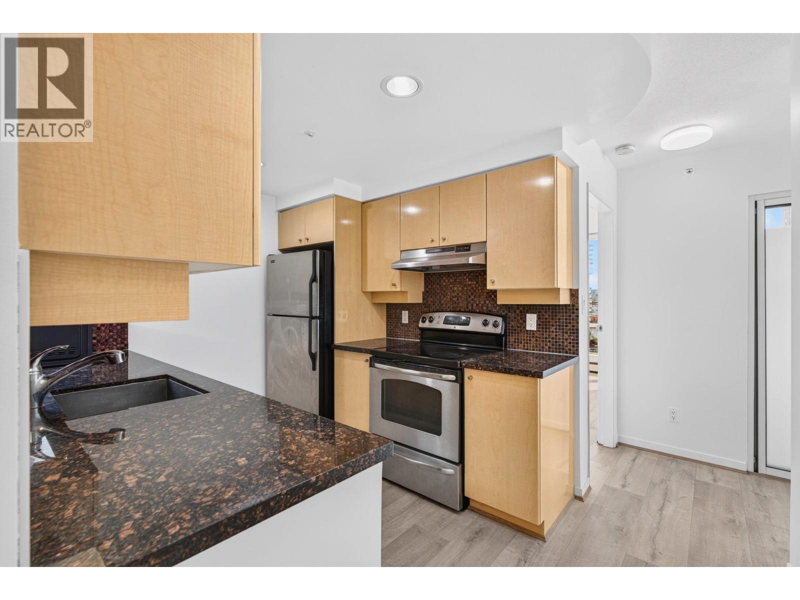 2006 1008 Cambie Street, Vancouver, British Columbia  V6B 6J7 - Photo 11 - R3177634