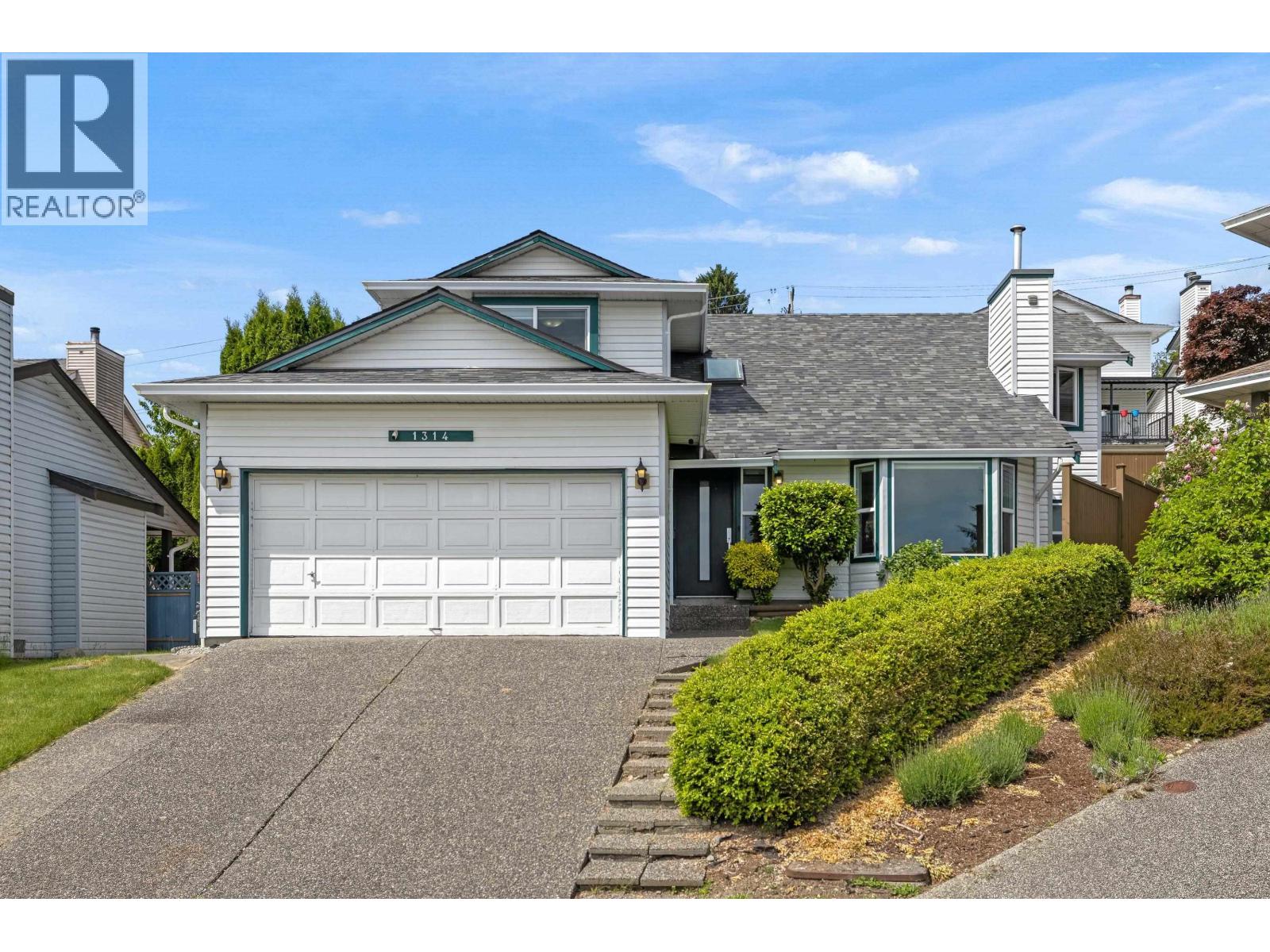1314 DAIMLER STREET, coquitlam, British Columbia