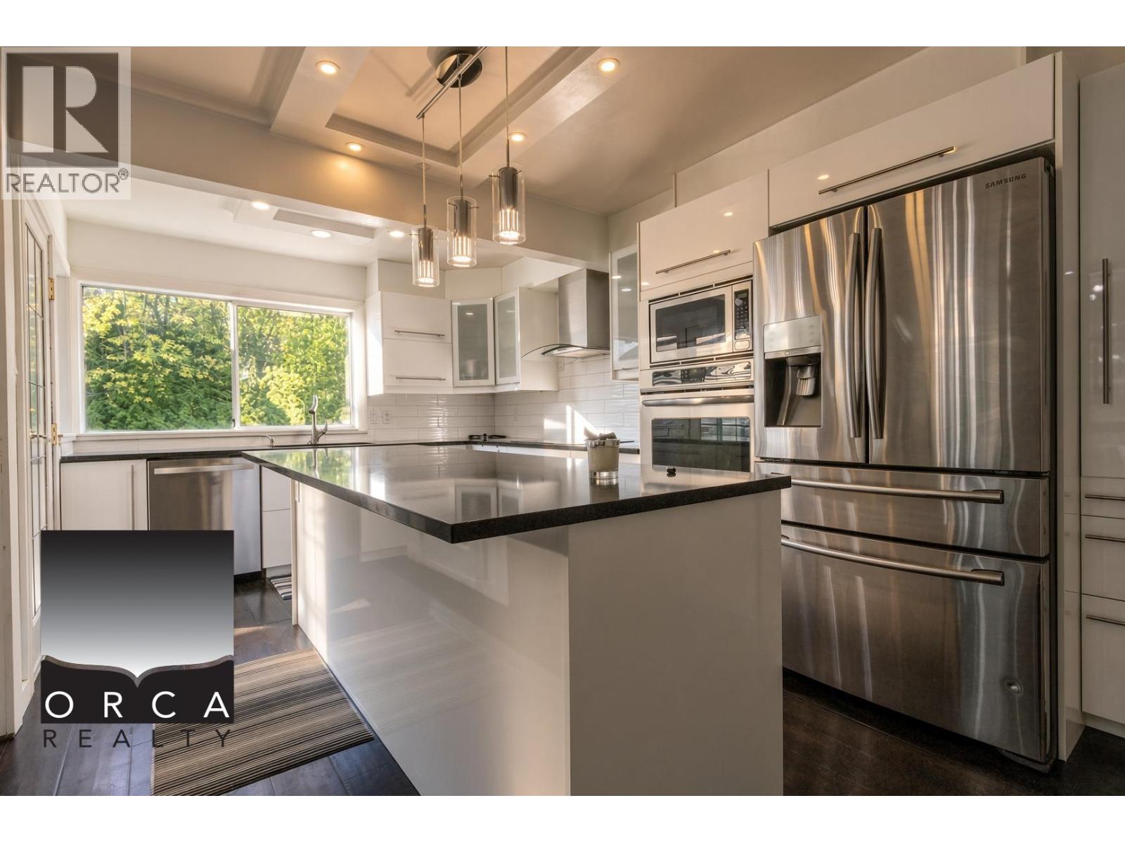 4380 Woodcrest Road, West Vancouver, British Columbia  V7S 2W1 - Photo 3 - R3177624
