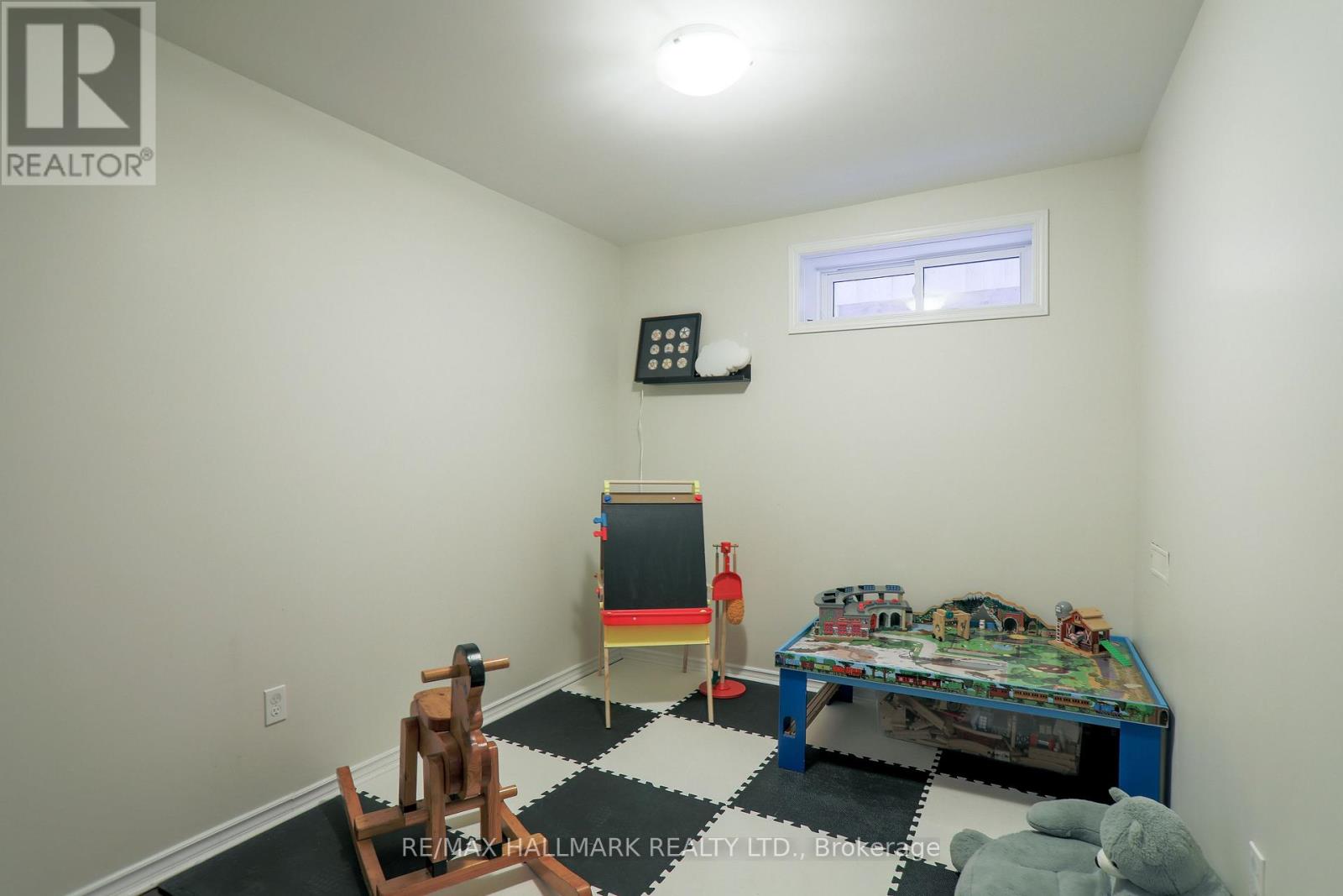 451 Jones Avenue, Toronto (Blake-Jones), Ontario  M4J 3G7 - Photo 34 - E14104816