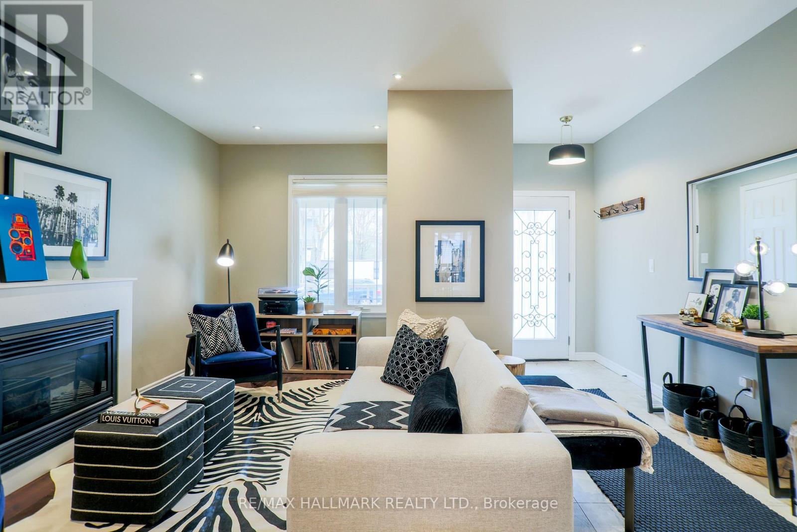 451 Jones Avenue, Toronto (Blake-Jones), Ontario  M4J 3G7 - Photo 6 - E14104816