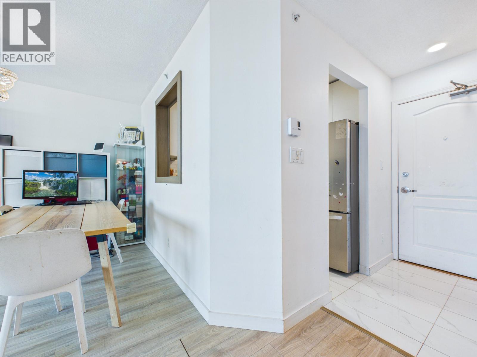 1405 6622 Southoaks Crescent, Burnaby, British Columbia  V5E 4K2 - Photo 12 - R3175117
