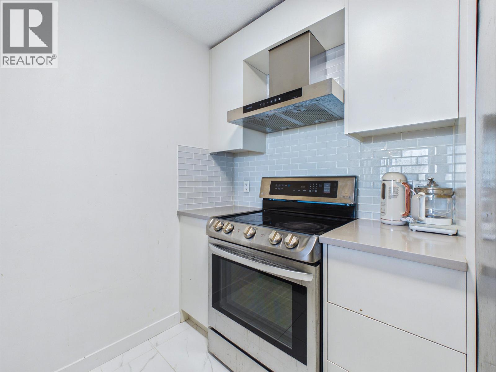 1405 6622 Southoaks Crescent, Burnaby, British Columbia  V5E 4K2 - Photo 10 - R3175117