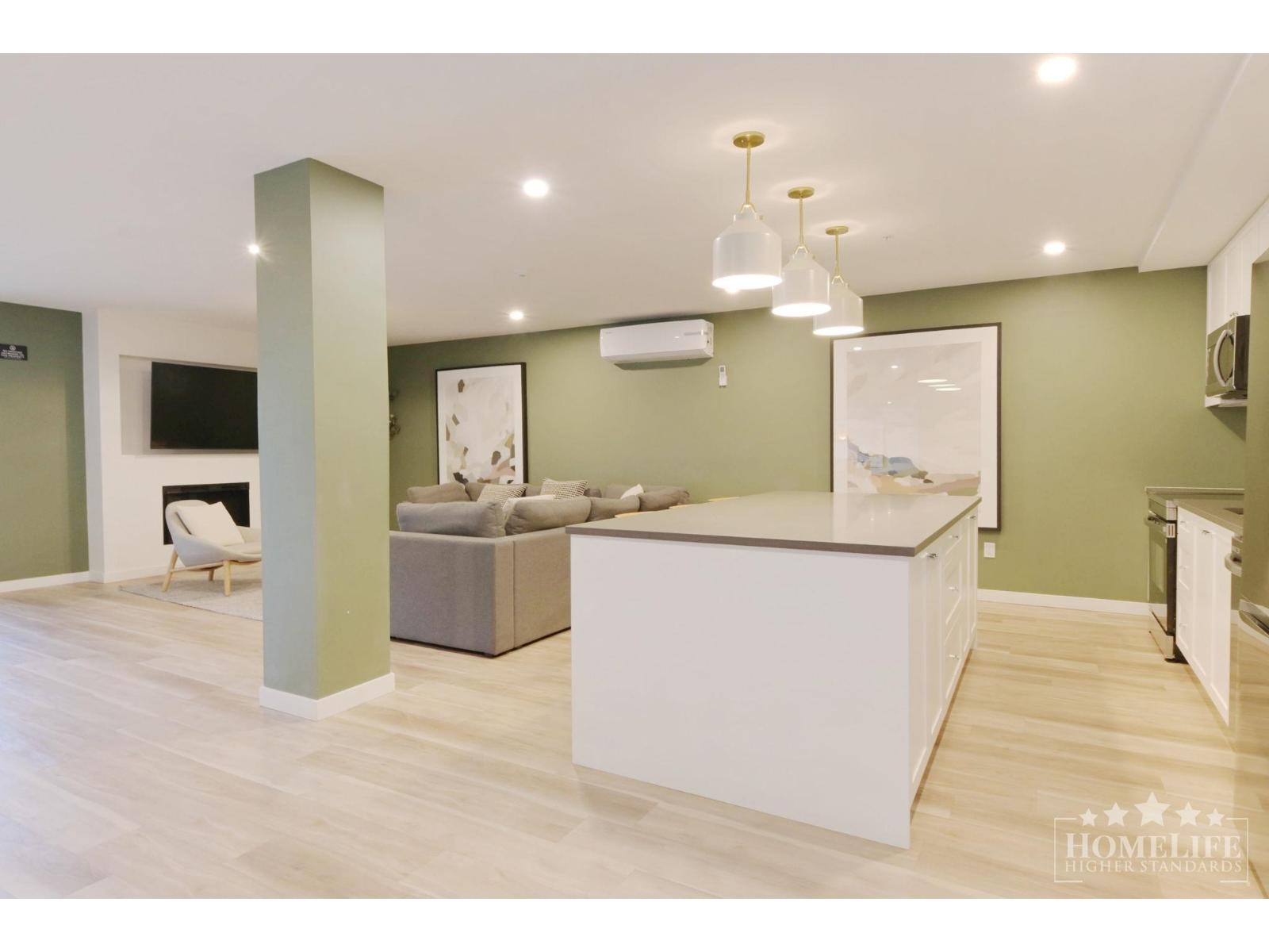 617 15780 FRASER HIGHWAY