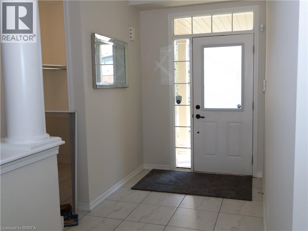 56 Sinden Road, Brantford, Ontario  N3T 0P8 - Photo 3 - 40869821