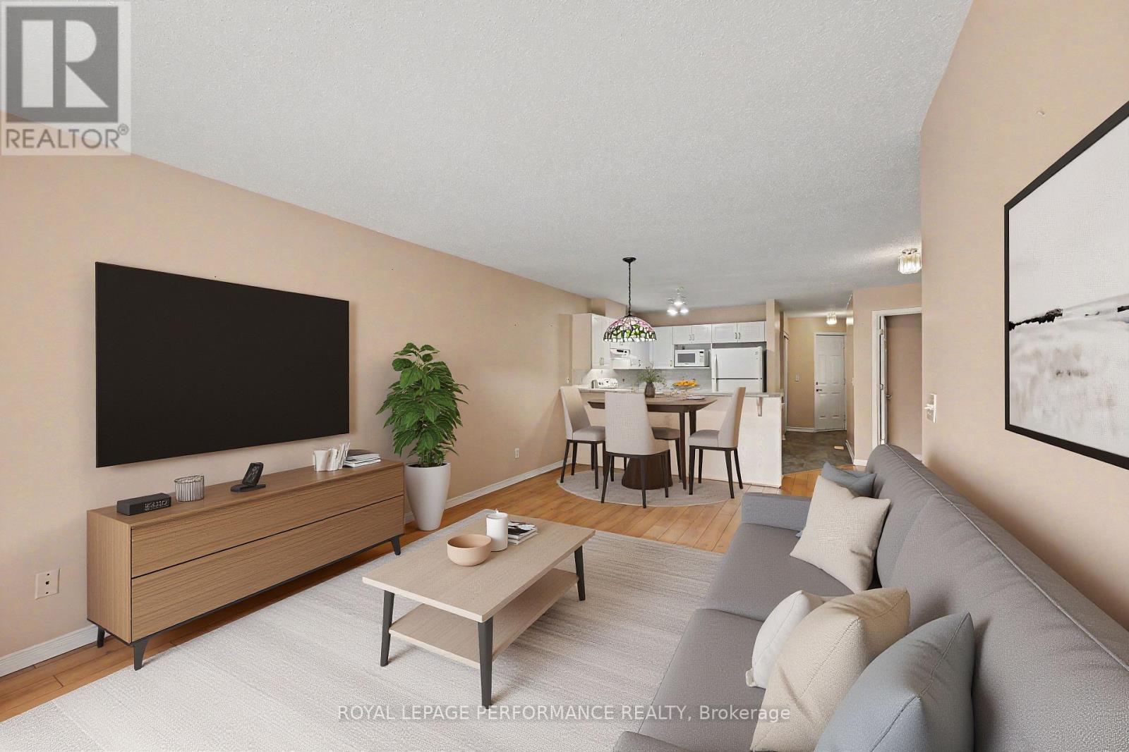 18 Daphne Crescent, Ottawa, Ontario  K2S 1Y1 - Photo 2 - X13740304