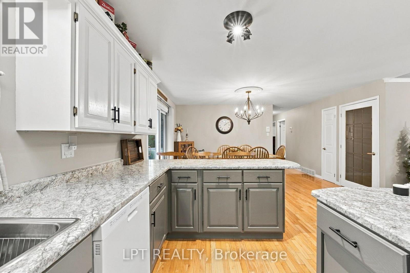 10012 Graham Street, Lambton Shores, Ontario  N0M 1T0 - Photo 15 - X14104826