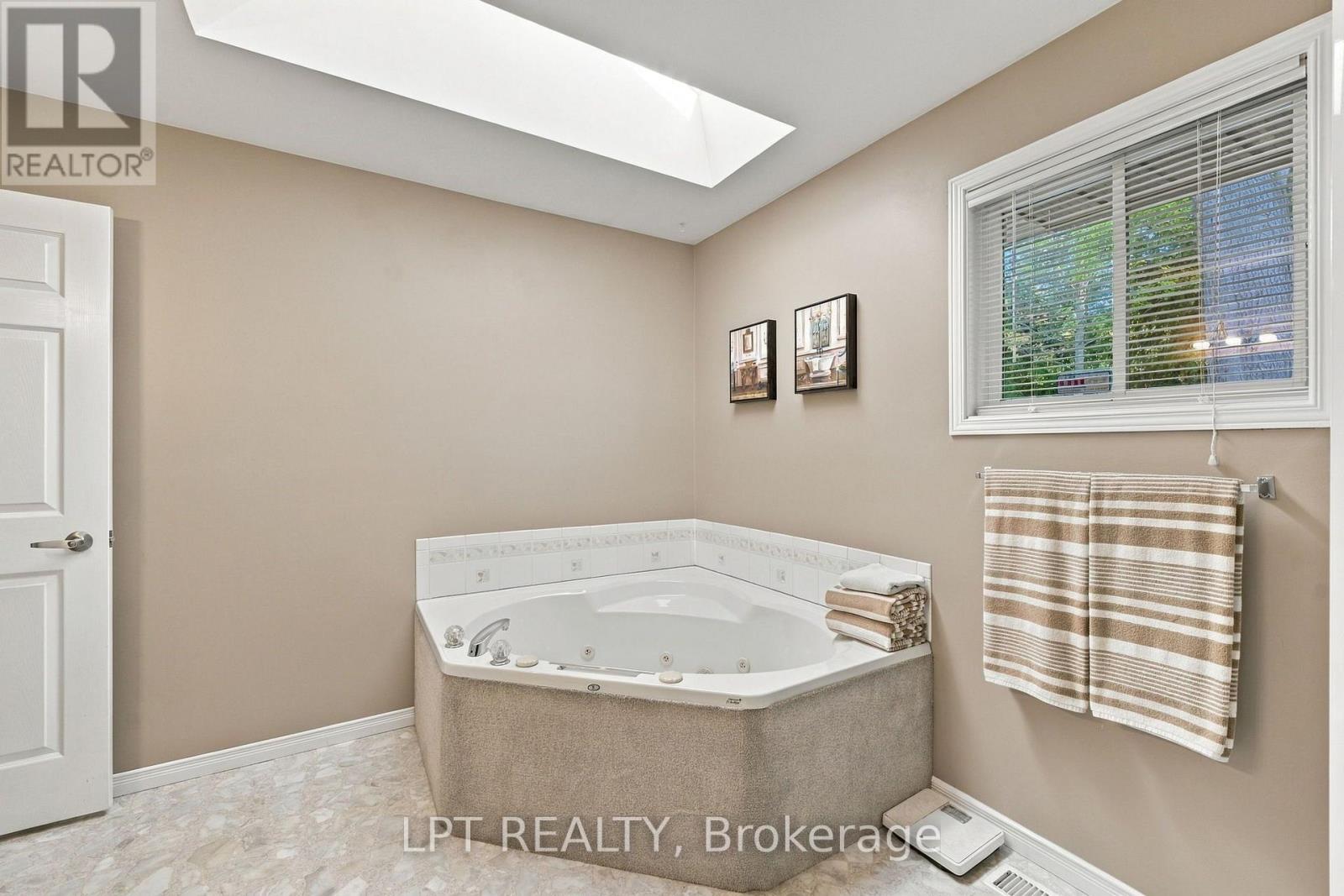 10012 Graham Street, Lambton Shores, Ontario  N0M 1T0 - Photo 24 - X14104826