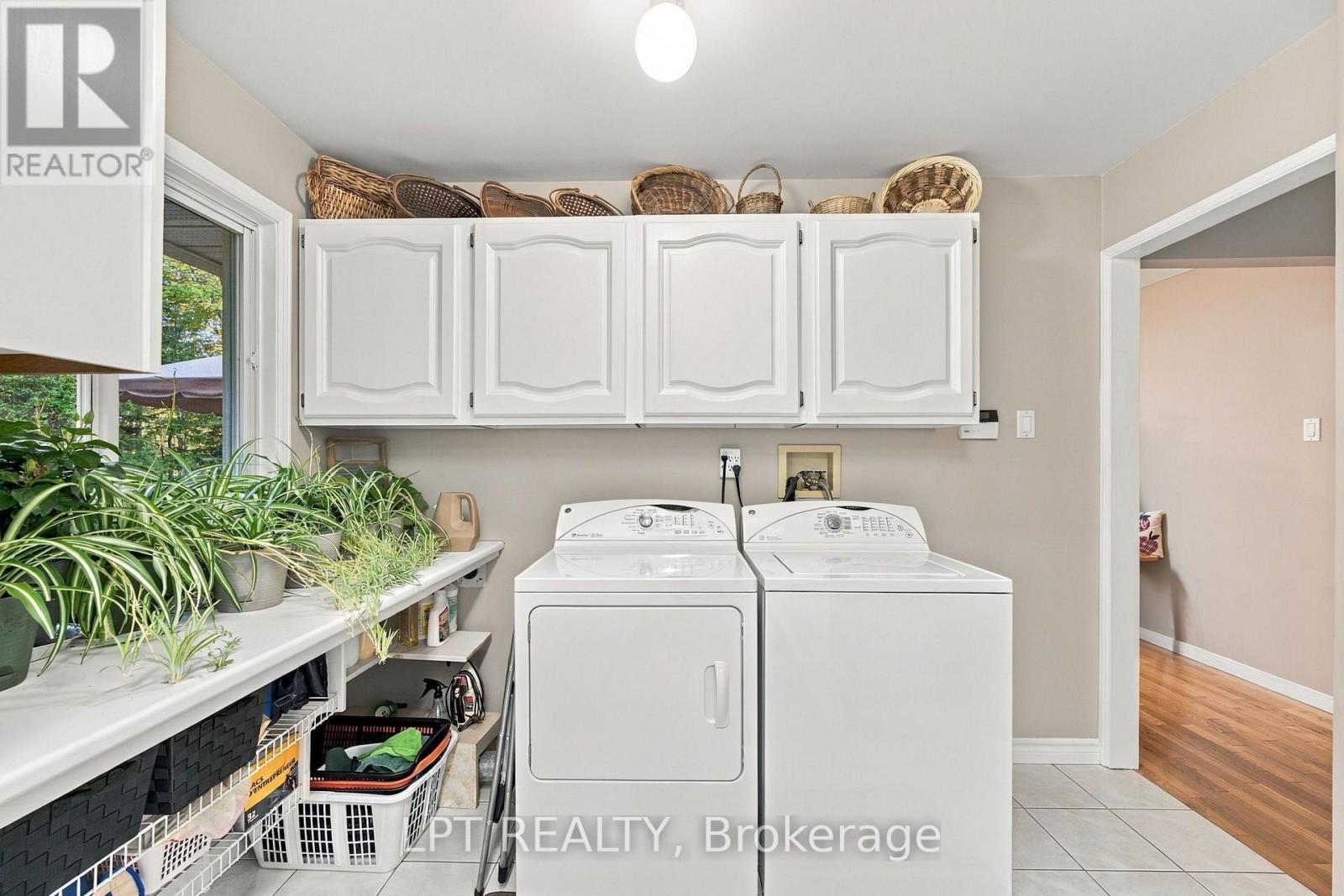 10012 Graham Street, Lambton Shores, Ontario  N0M 1T0 - Photo 28 - X14104826