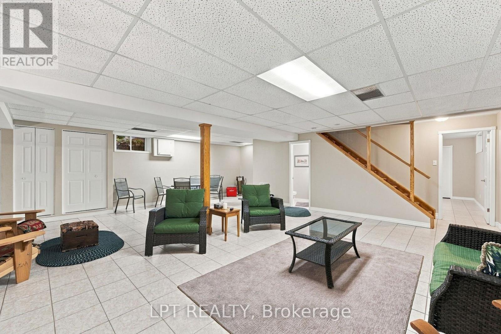 10012 Graham Street, Lambton Shores, Ontario  N0M 1T0 - Photo 32 - X14104826