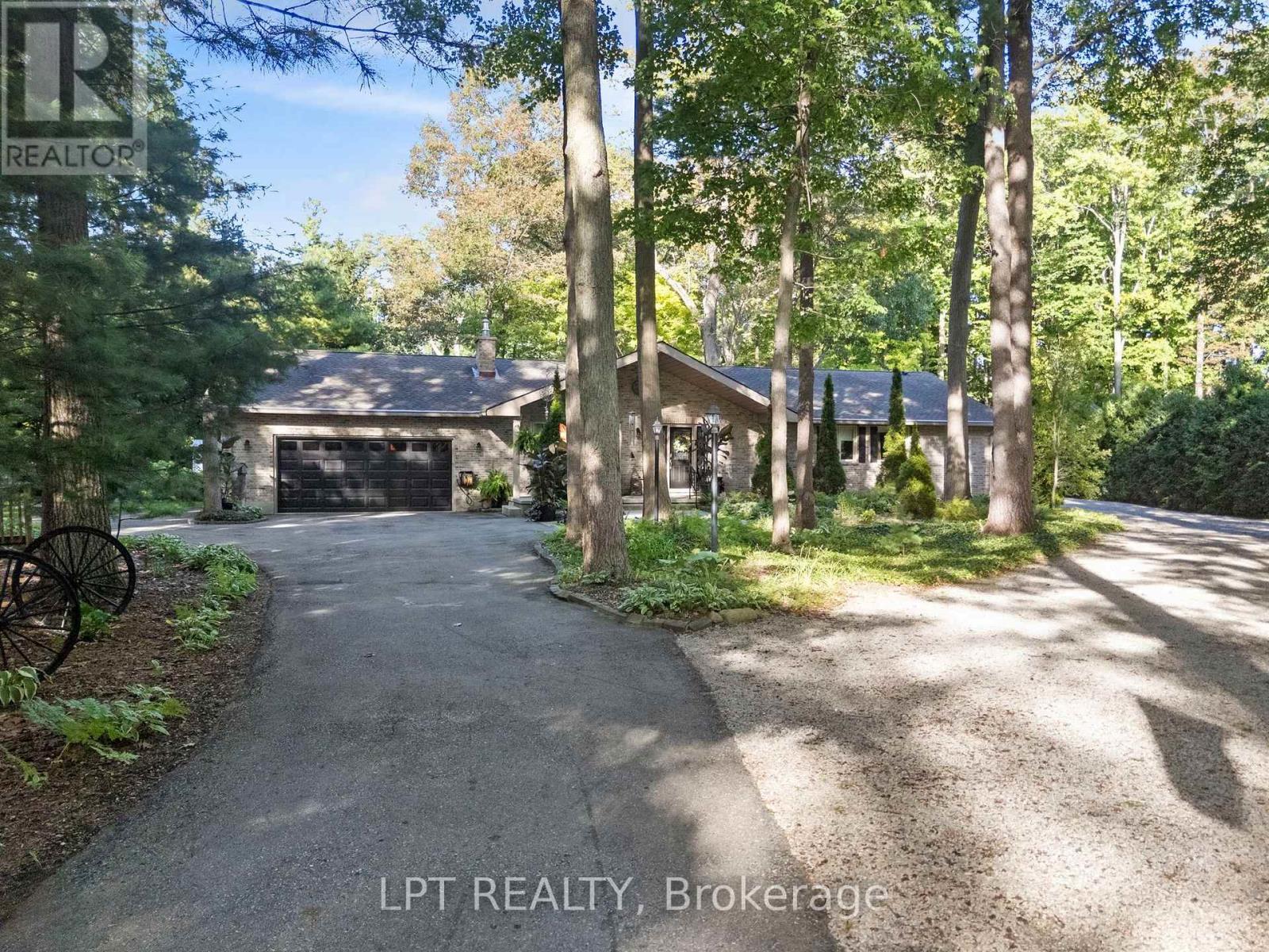 10012 Graham Street, Lambton Shores, Ontario  N0M 1T0 - Photo 4 - X14104826