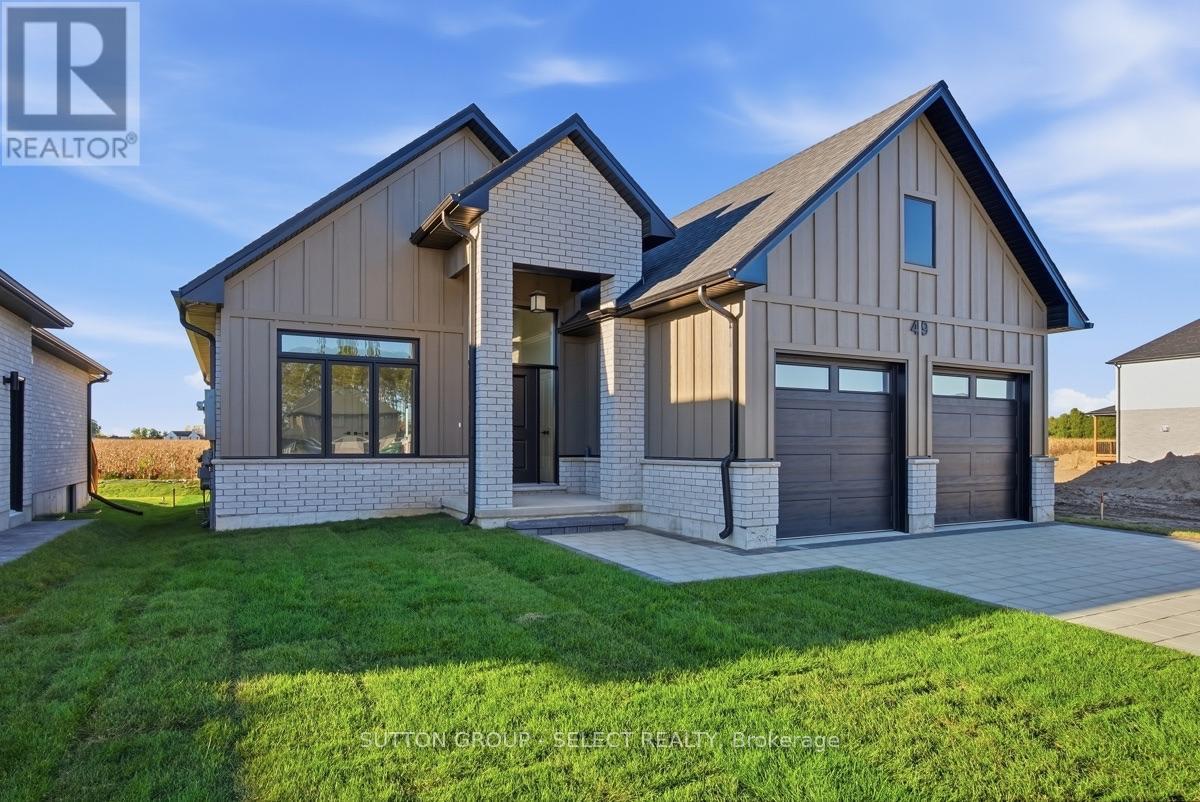 $799,90049 Hardy Drive, Strathroy-Caradoc, Ontario