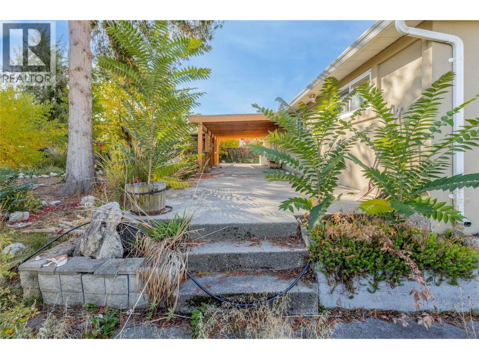 995 Leathead Road, Kelowna, British Columbia  V1X 2J9 - Photo 53 - 10403802