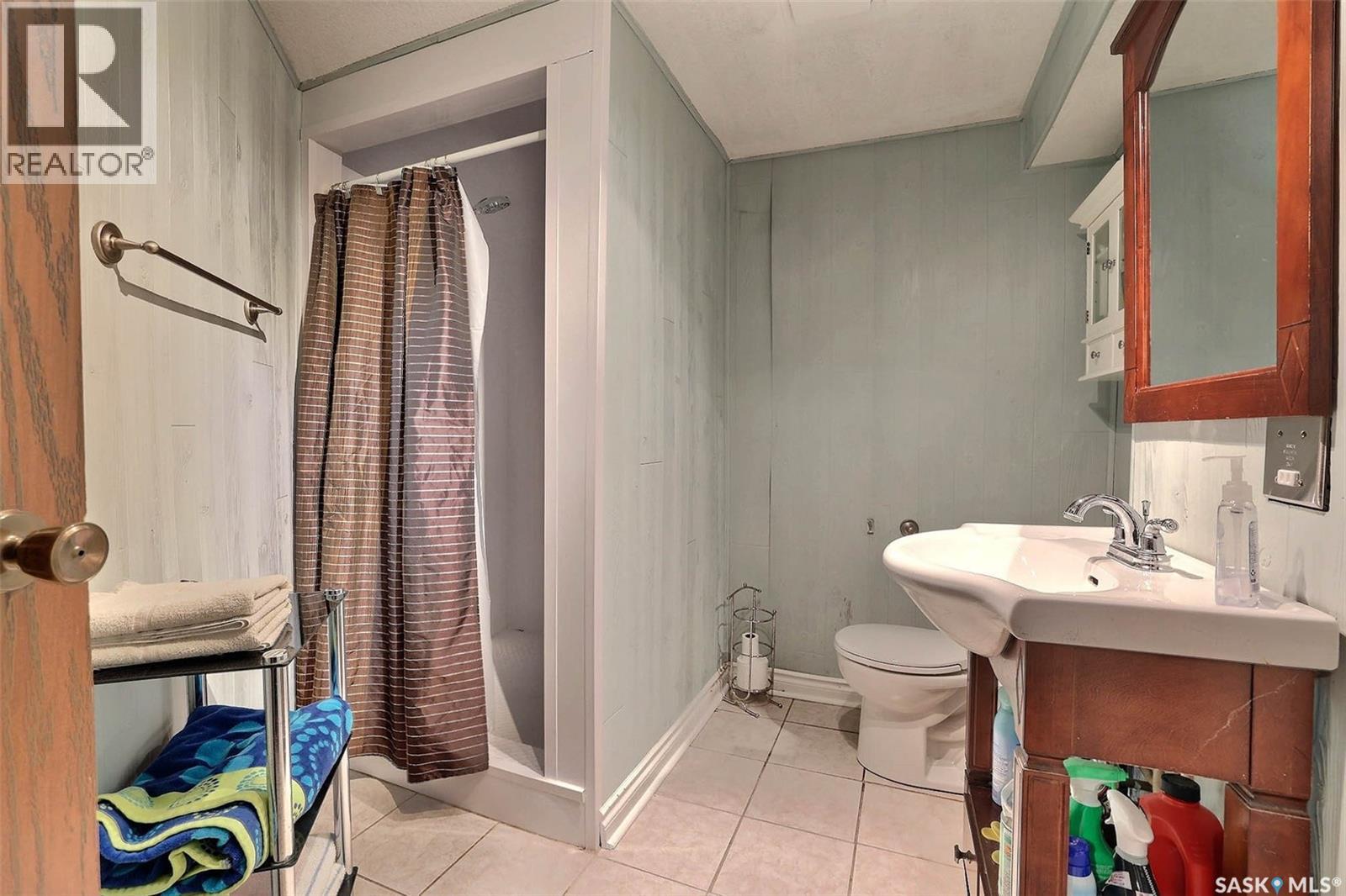 775 Hayworth Crescent N, Regina, Saskatchewan  S4X 1X8 - Photo 23 - SK050448