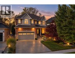 95 TOLLGATE Drive, Hamilton, Ontario