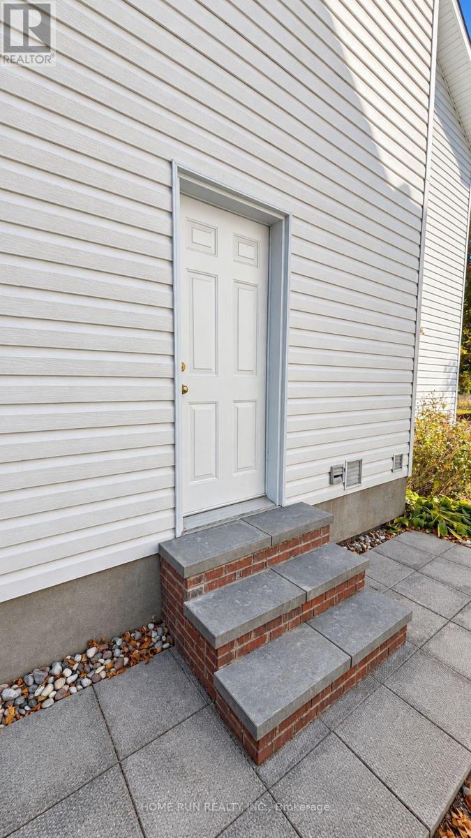 124 Ridgefield Crescent, Ottawa, Ontario  K2H 6T3 - Photo 3 - X14104838