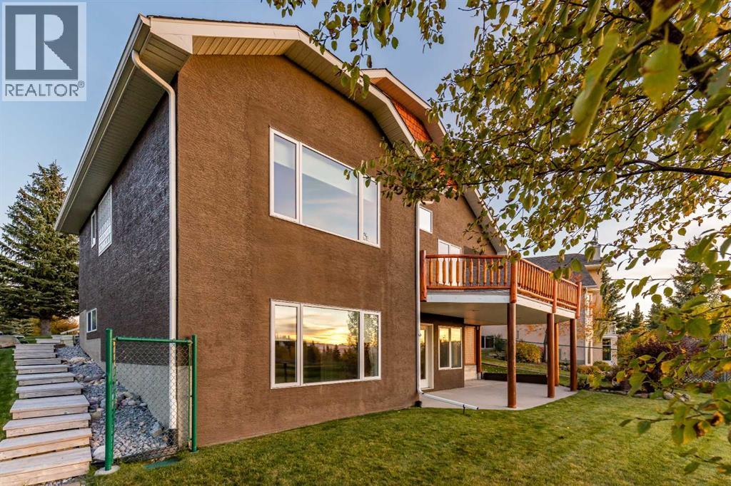 118 Gleneagles View, Cochrane, Alberta T4C 1P3 - Photo 4 - A2351712