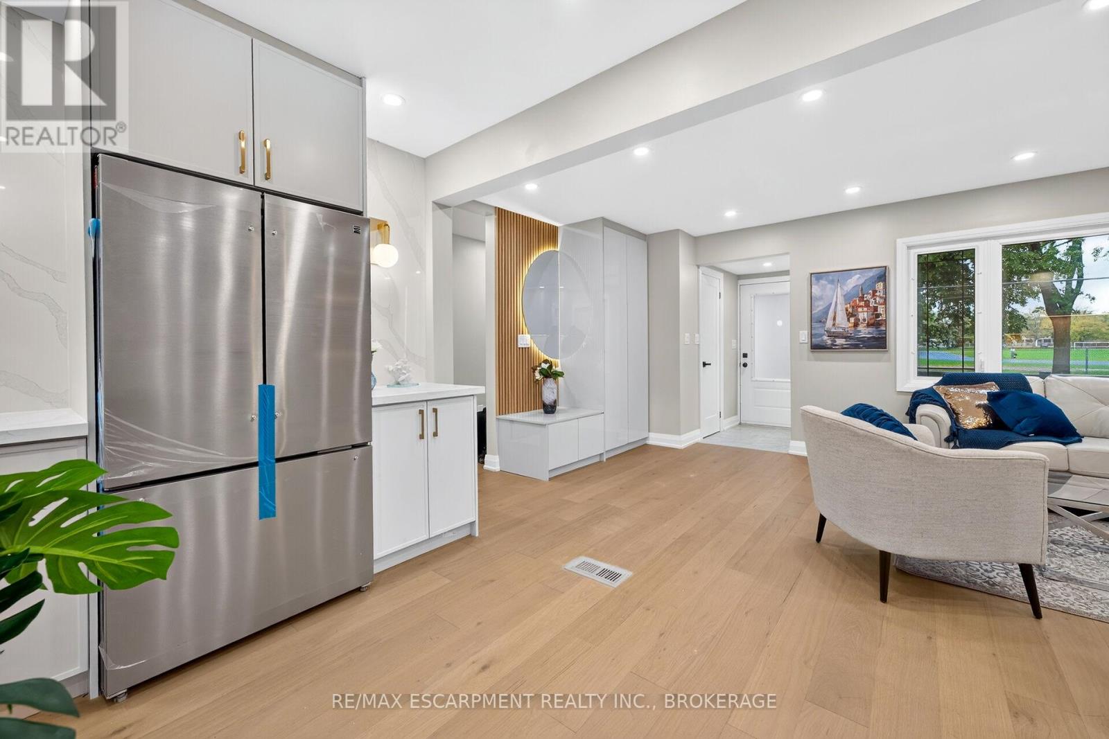 5662 Morden Drive, Niagara Falls (Cherrywood), Ontario  L2E 3C5 - Photo 14 - X14104890
