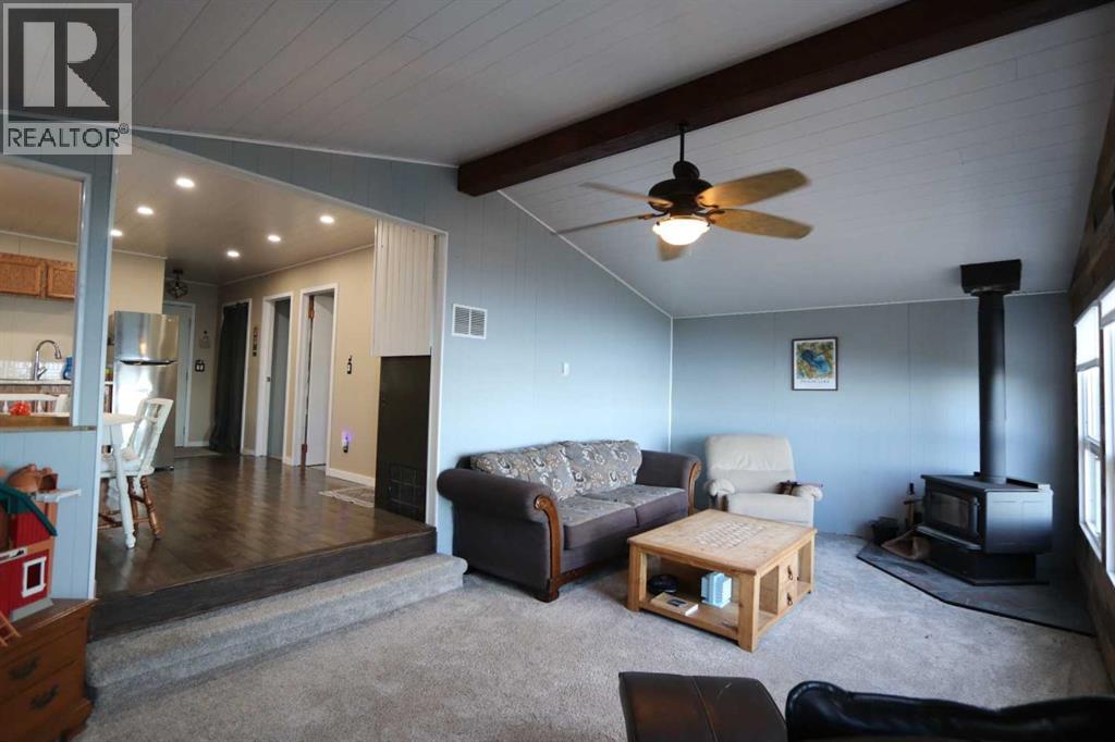 43 Lakeshore Drive