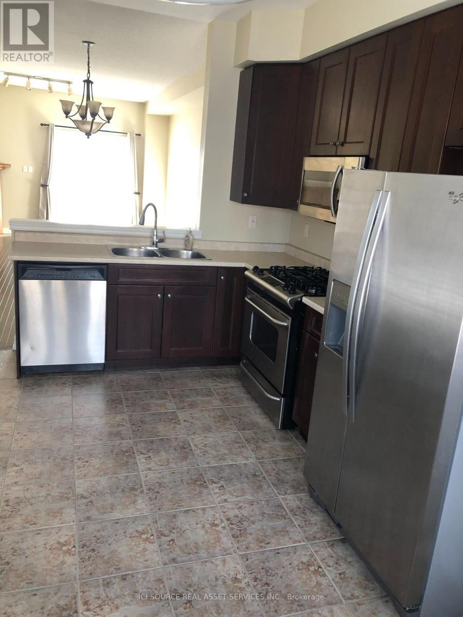 674 Rowley Common, Burlington, Ontario  L7L 0A5 - Photo 5 - W13789422