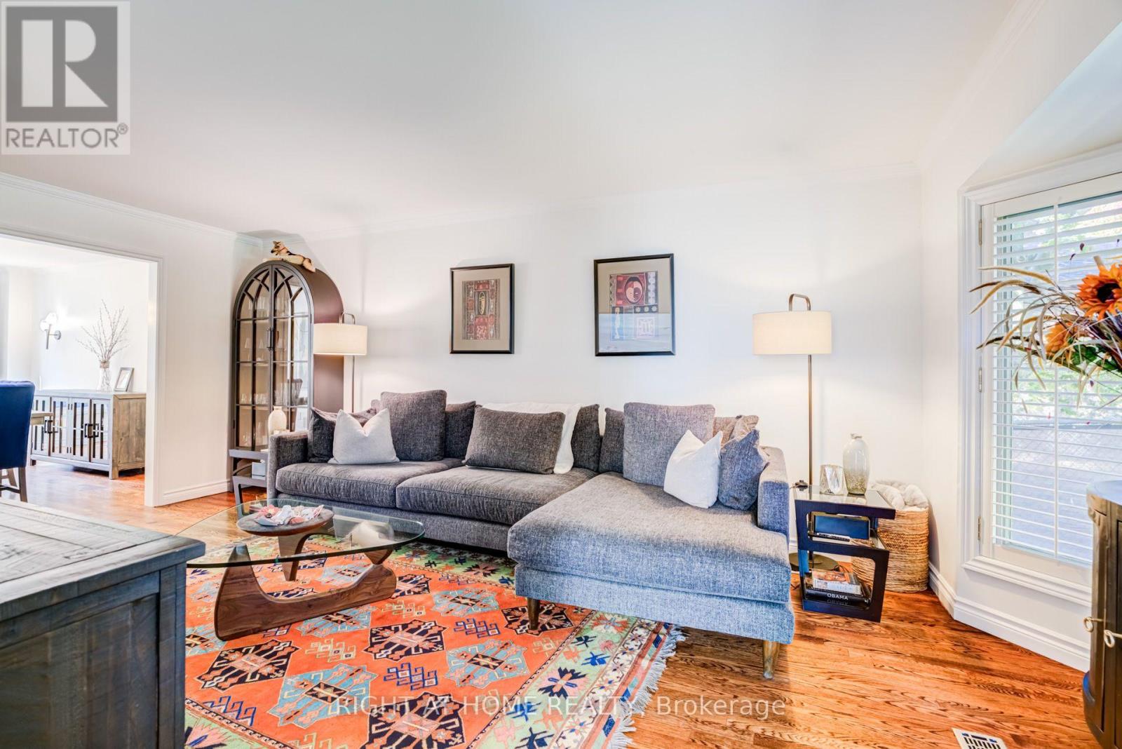 1214 Abbey Road, Pickering, Ontario L1X 1V9 - Photo 4 - E14104894