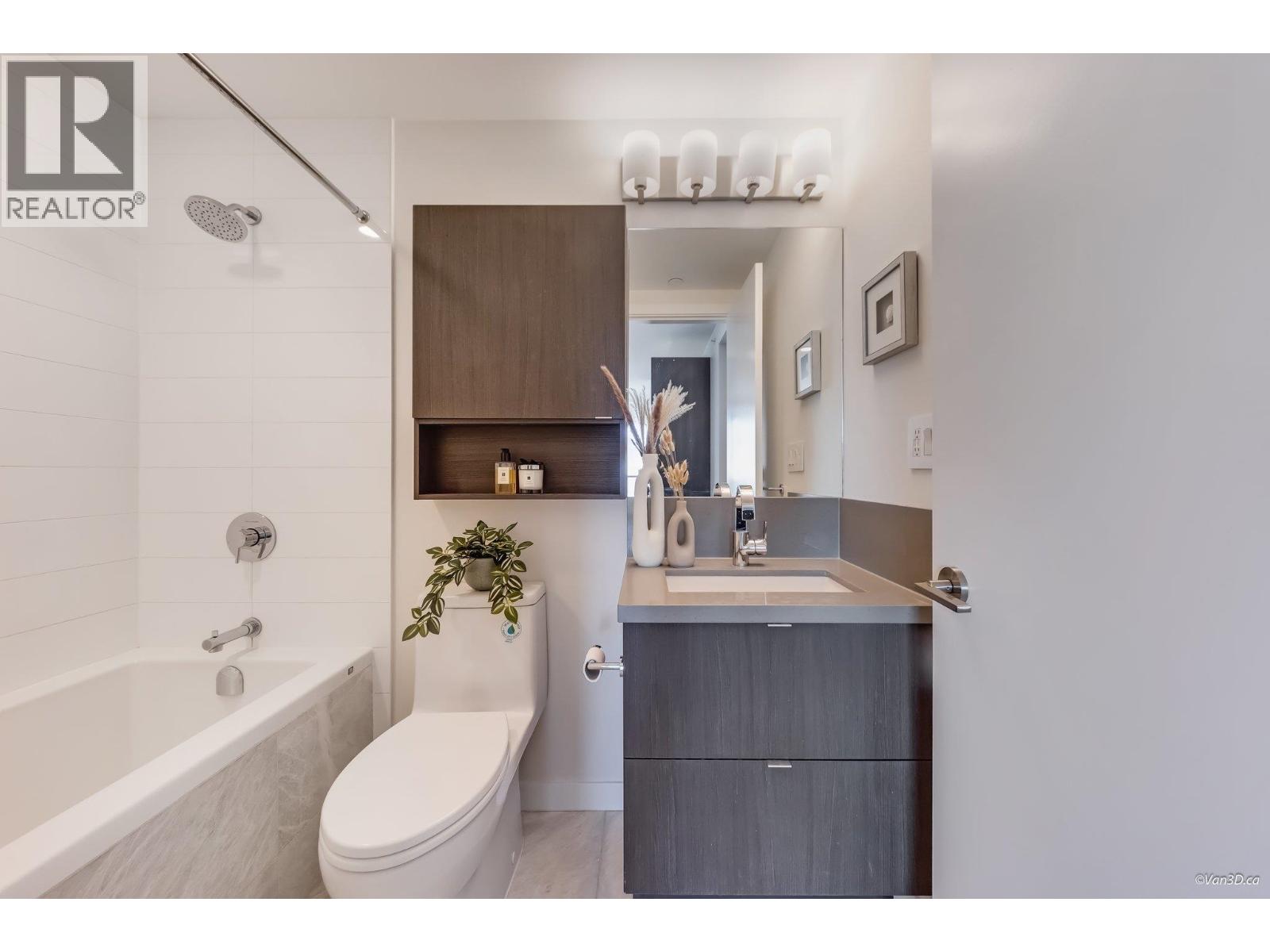 2408 530 Whiting Way, Coquitlam, British Columbia  V3J 0J4 - Photo 17 - R3176739