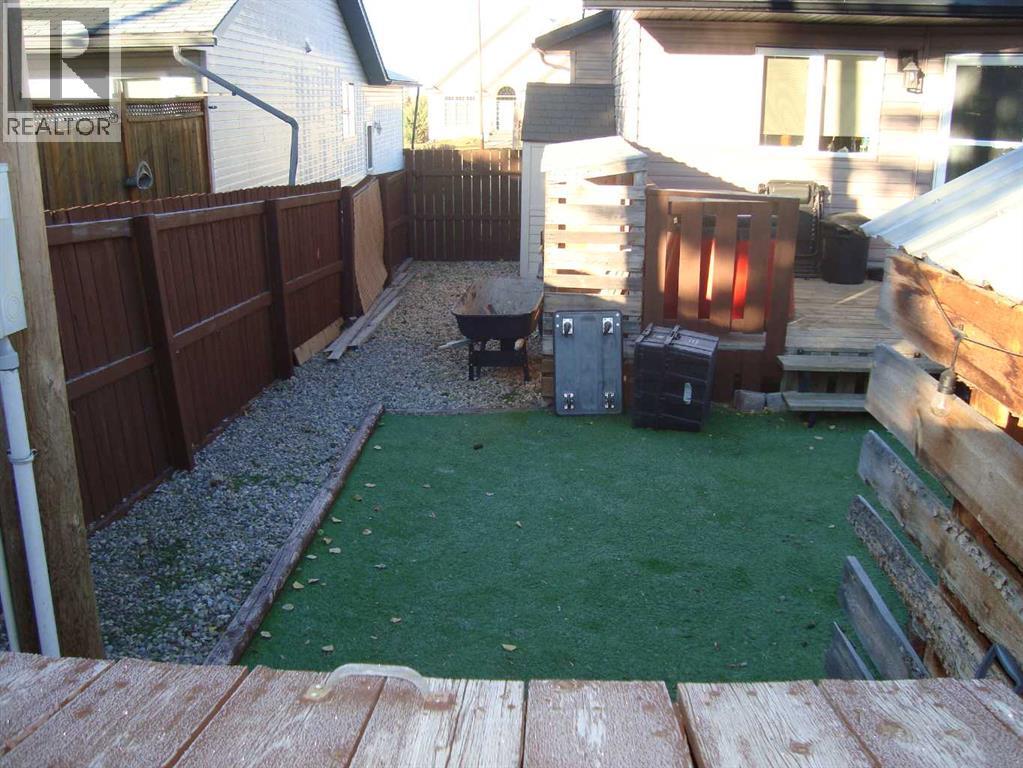 3 Regency Close