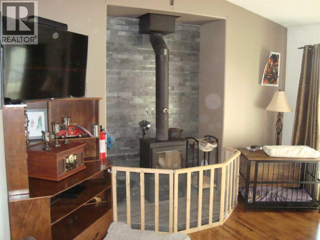 3 Regency Close