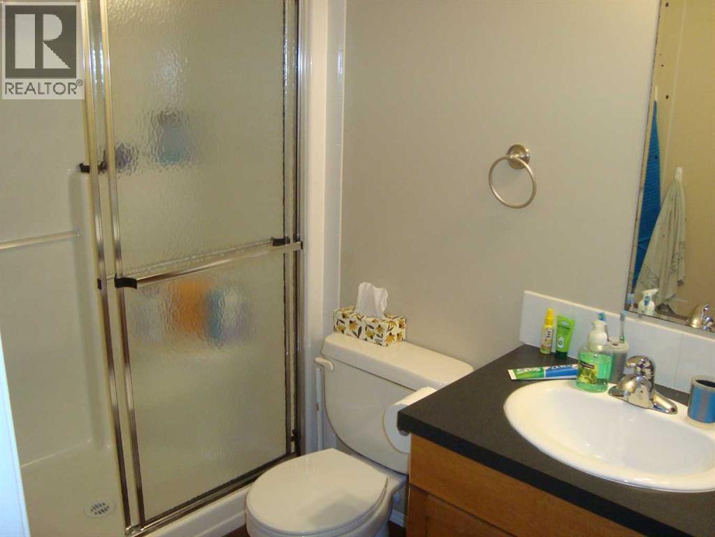 3 Regency Close