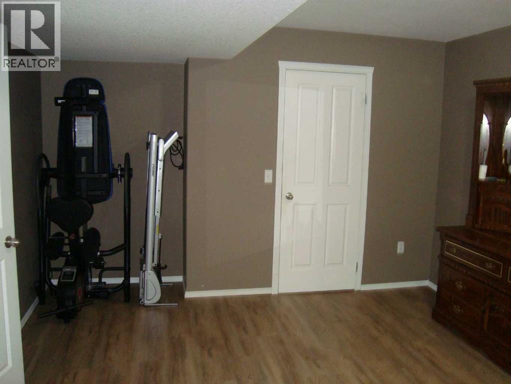 3 Regency Close