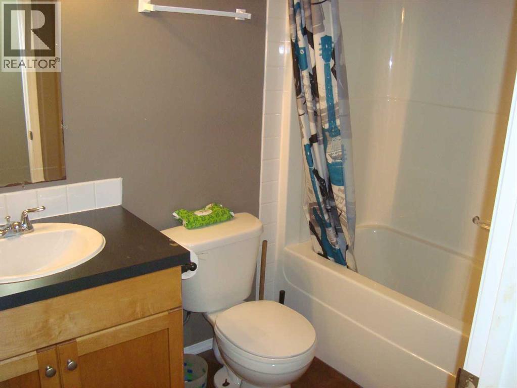 3 Regency Close