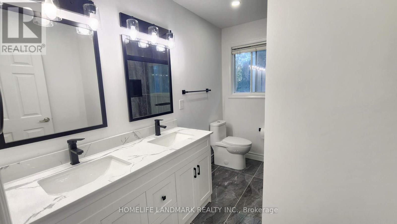 42 Cartier Crescent, Richmond Hill (Crosby), Ontario  L4C 2N2 - Photo 22 - N14104848