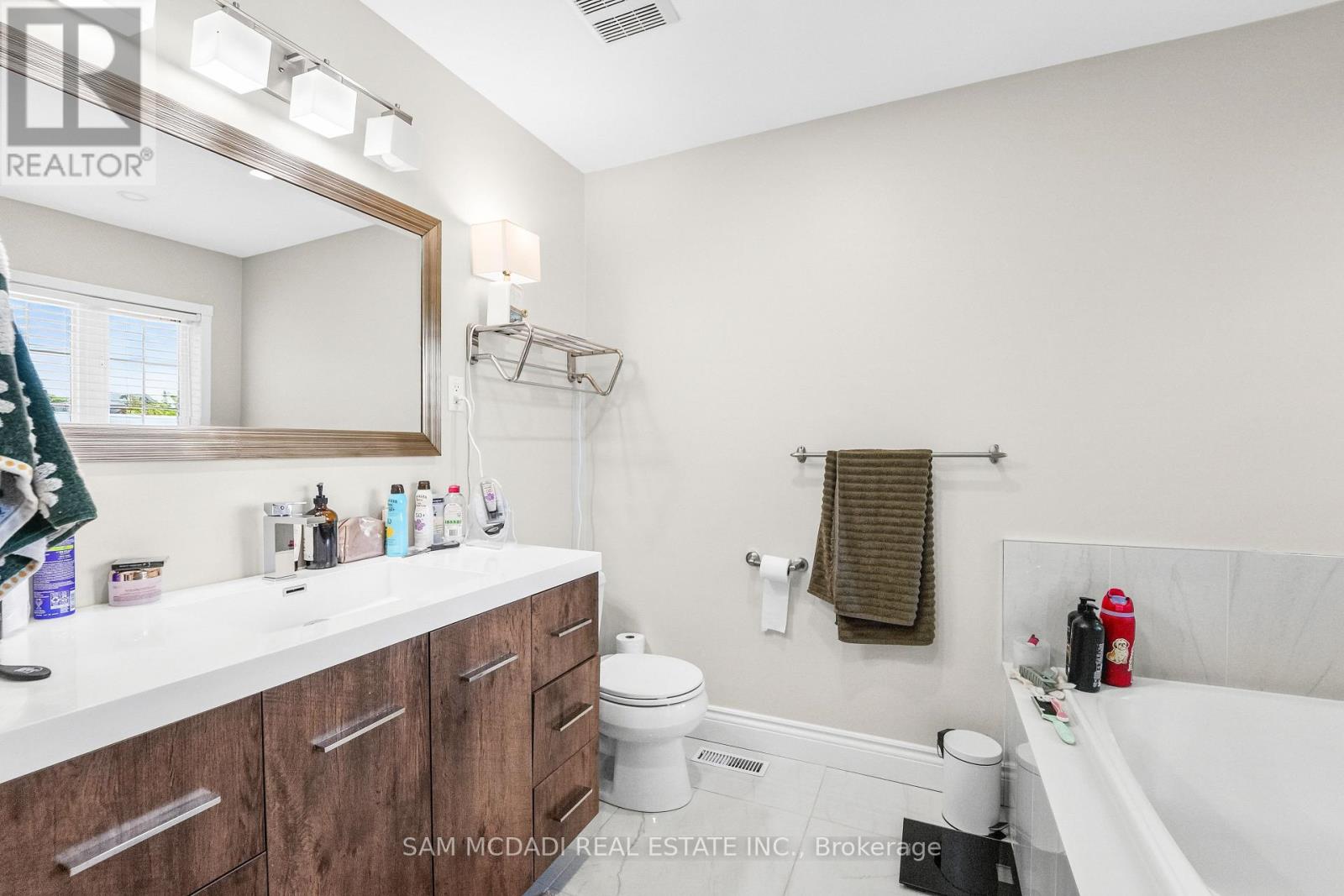 3191 Oakview Road, Mississauga, Ontario  L5N 7N9 - Photo 16 - W14104842