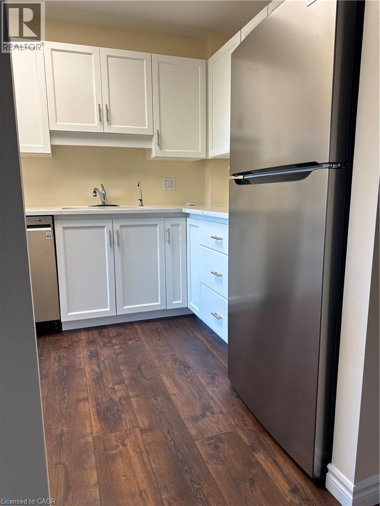 405 Erb Street W Unit# 102, Waterloo, Ontario  N2L 1W7 - Photo 6 - 40872972