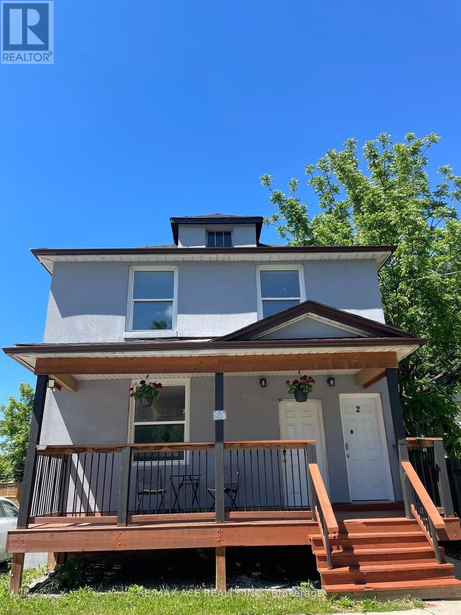 83 CARLTON STREET, St. Catharines, Ontario