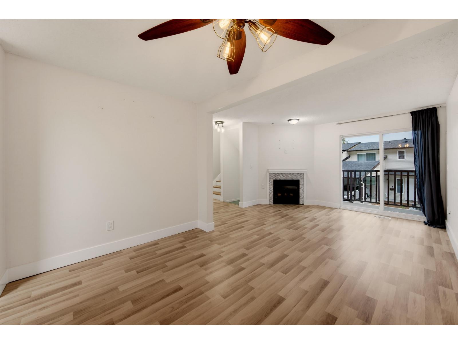 9 32705 Fraser Crescent, Mission, British Columbia  V2V 1C9 - Photo 8 - R3177503