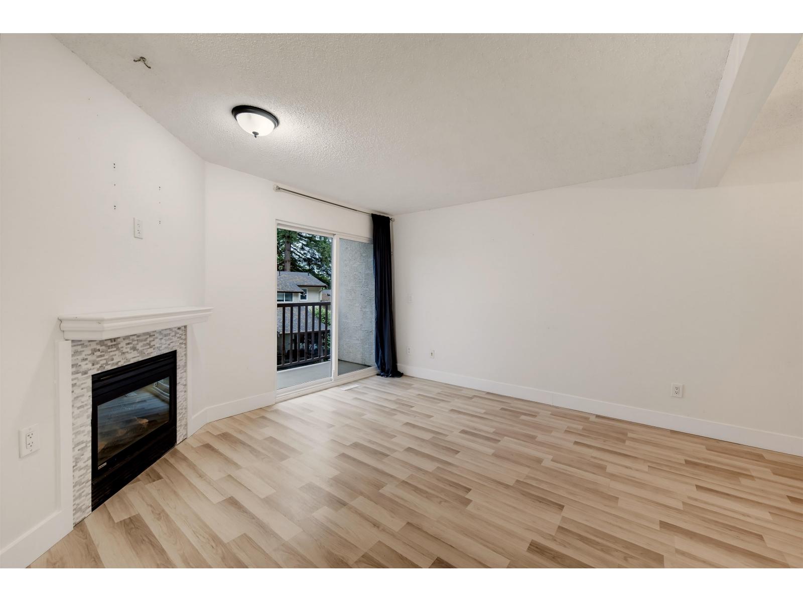 9 32705 Fraser Crescent, Mission, British Columbia  V2V 1C9 - Photo 6 - R3177503