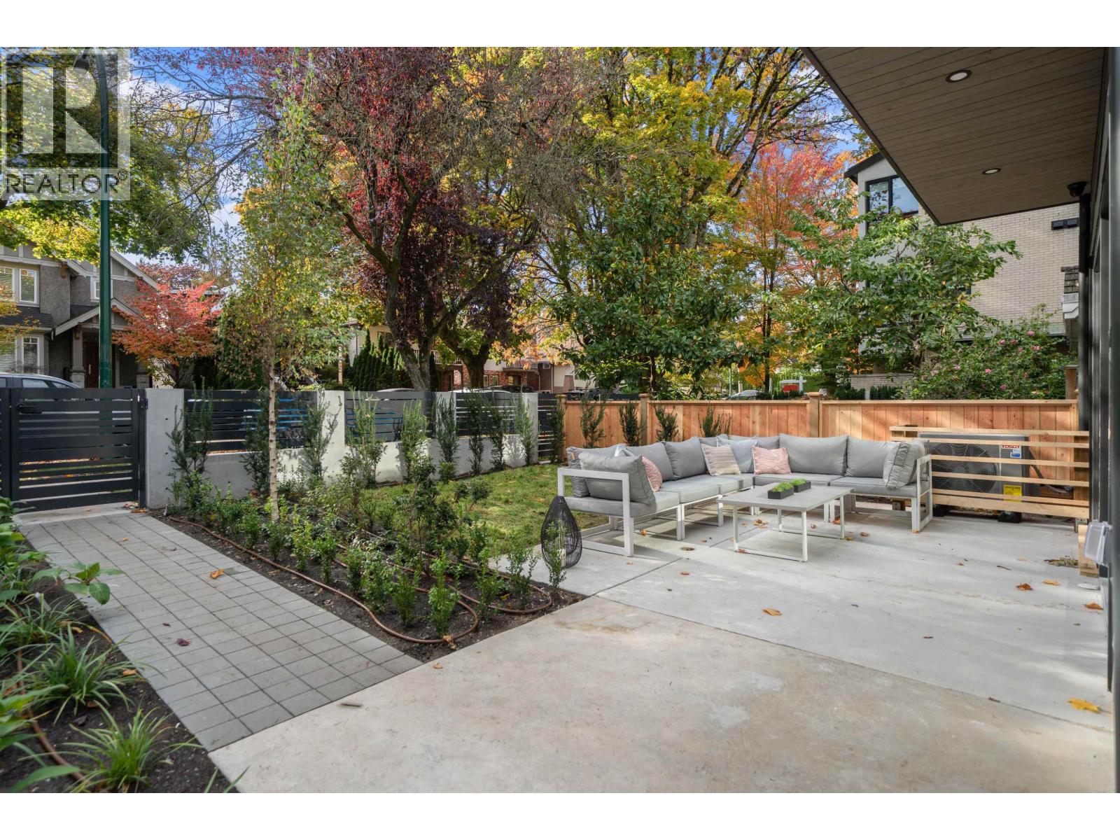 1 3657 W 11th Avenue, Vancouver, British Columbia  V6R 2K4 - Photo 34 - R3177326