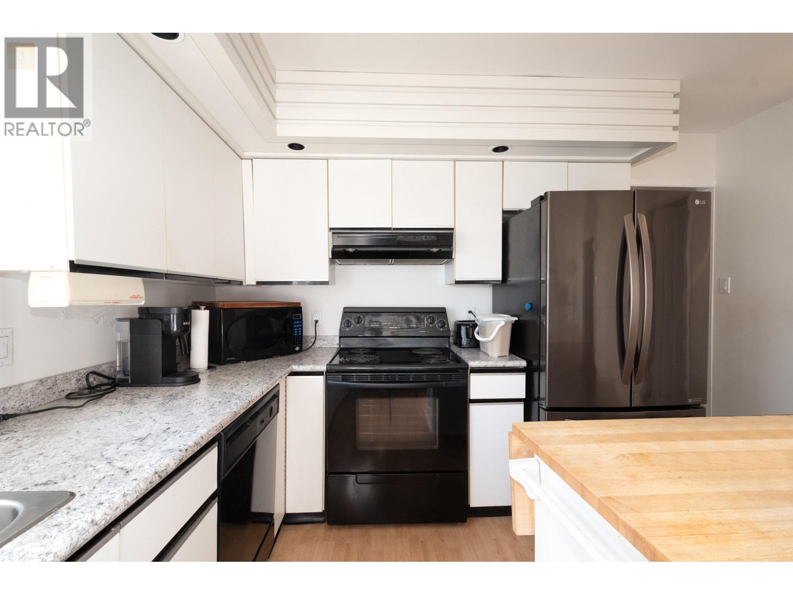 2648 PANORAMA DRIVE