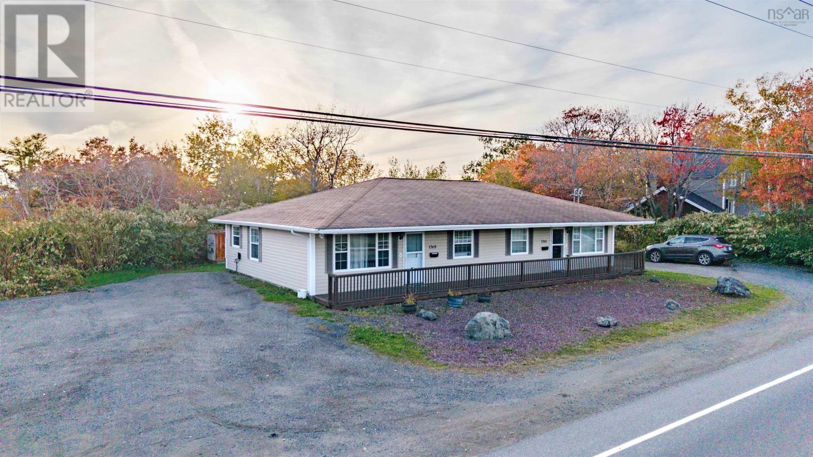 1366 George Street      B1p 1n2 Street, Sydney, Nova Scotia  B1P 1N2 - Photo 2 - 202626378